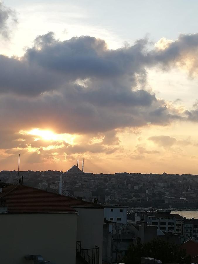 Galata West Hostel Istanbul Exterior foto